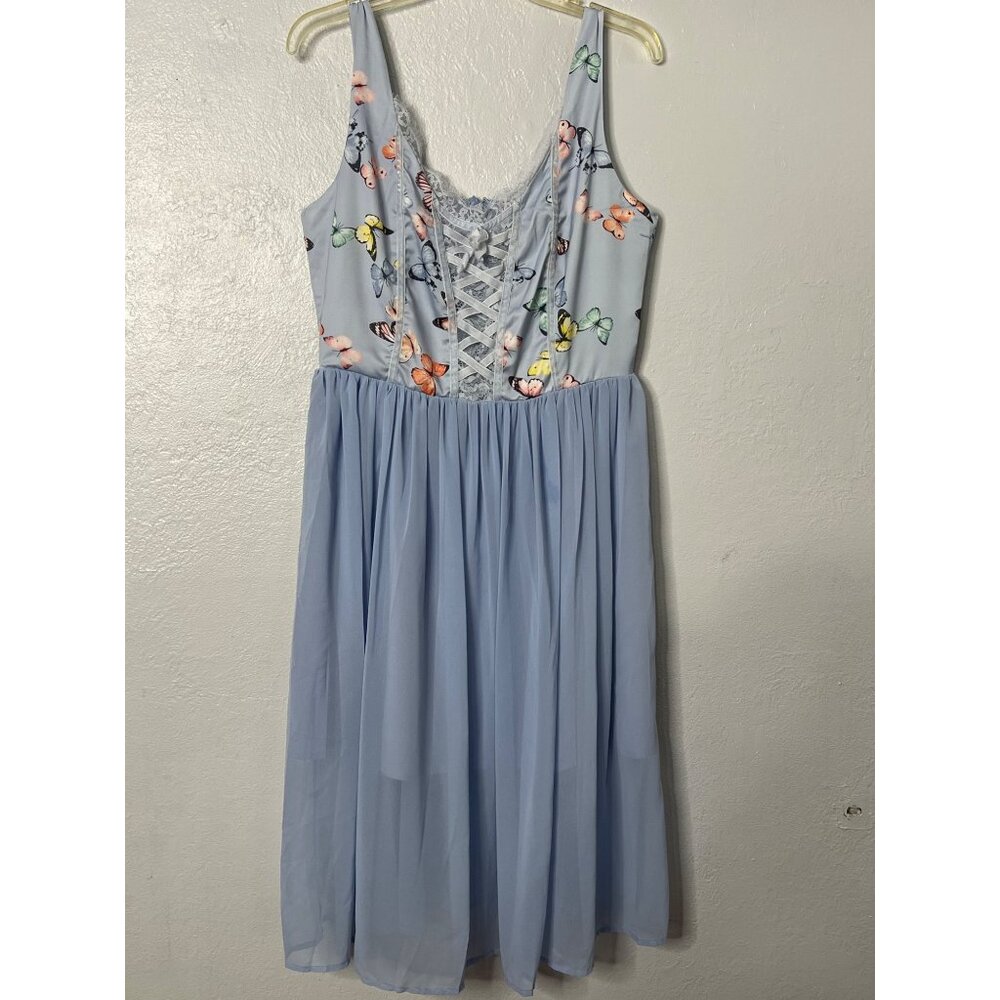 Elegant Light Blue Large Dress With Butterfly Print & Lace-Up Detail Zip Midi